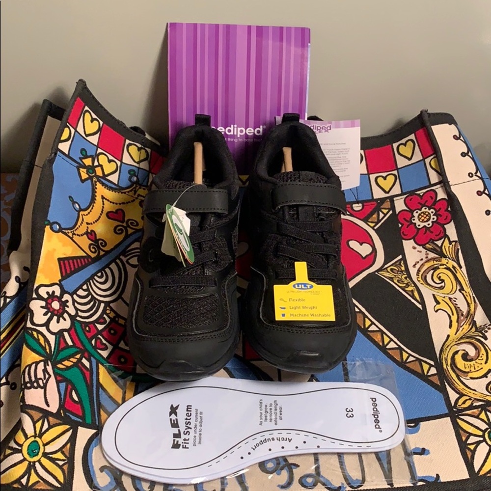 Closet Closing! Pediped Flex Force Shoes